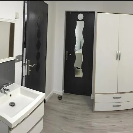 Charmante Maison A Herin-plain-pied, Clim,wi-fi Apartment