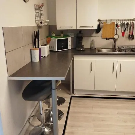 Apartment Charmante Maison A Herin-plain-pied, Clim,wi-fi *